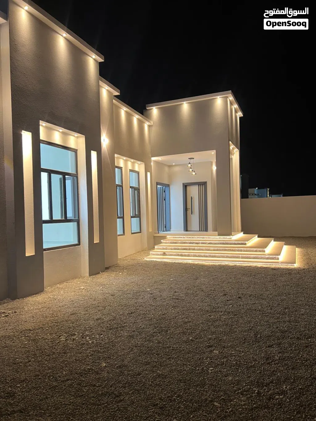 223 m2 4 Bedrooms Townhouse for Sale in Al Batinah Suwaiq