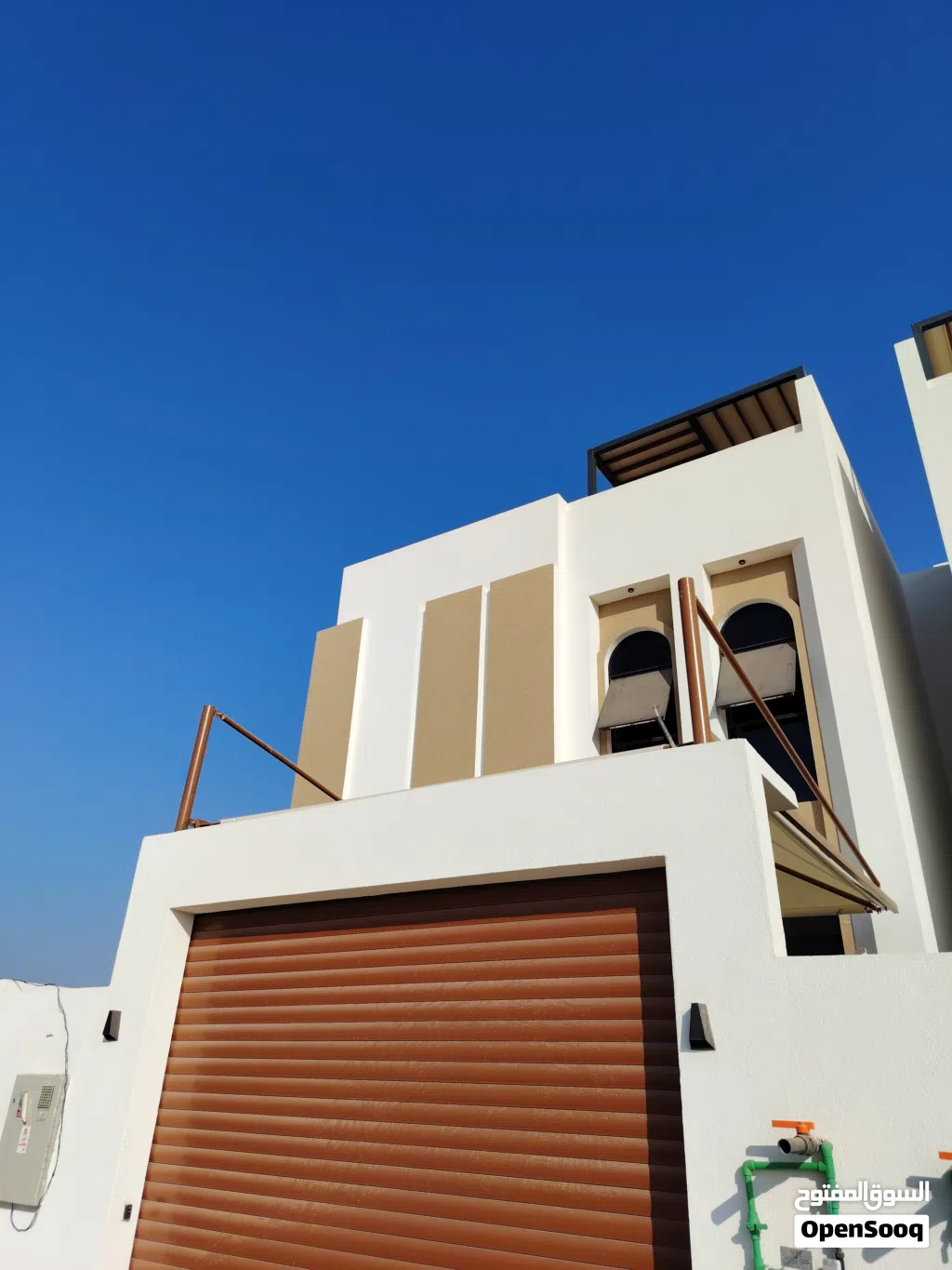 438 m2 More than 6 bedrooms Villa for Sale in Muscat Al Khoud
