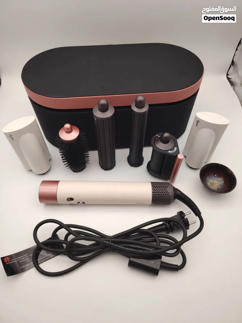 مجفف شعر دايسون - Dyson hair dryer