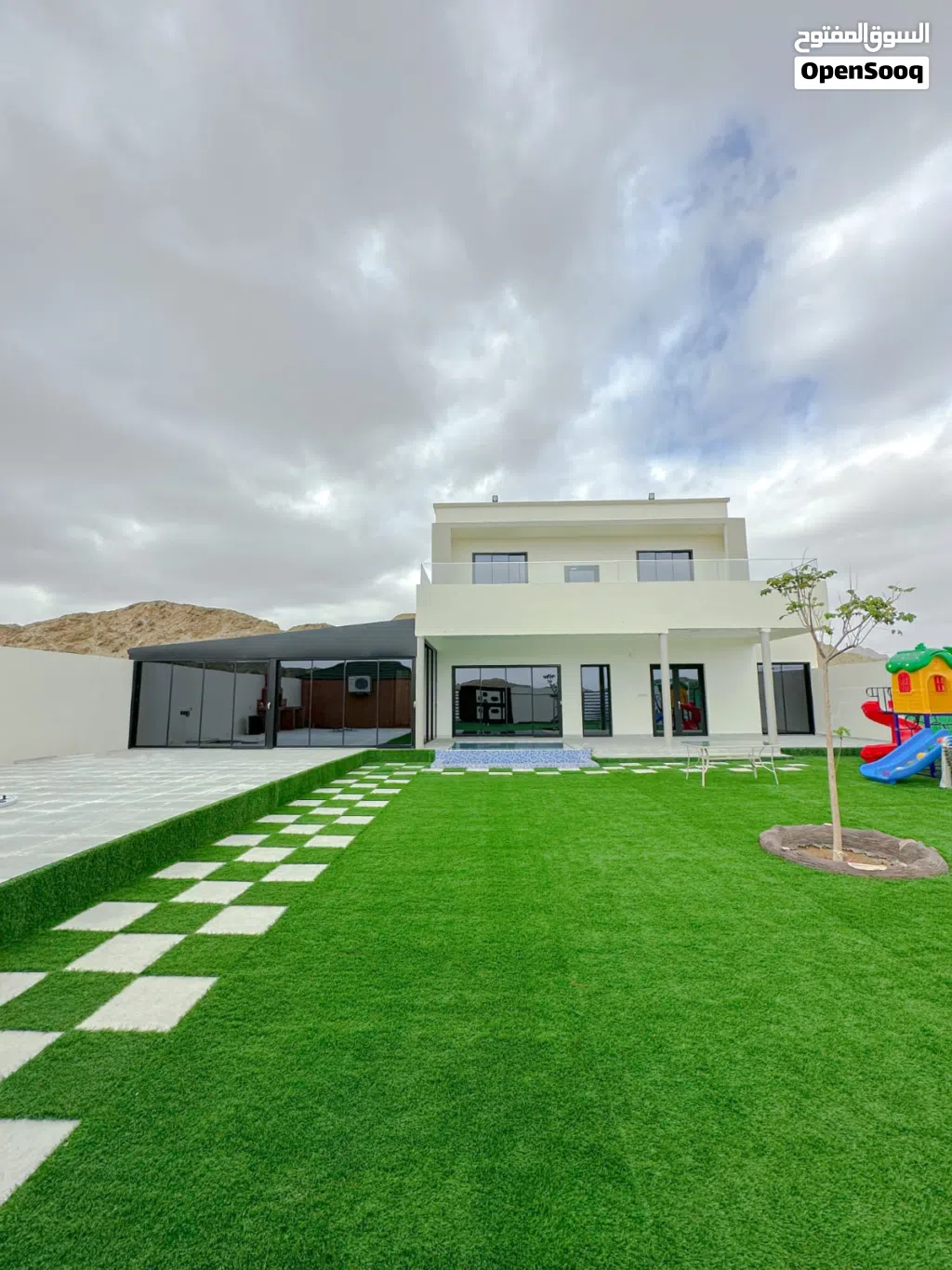 2 Bedrooms Chalet for Rent in Muscat Amerat