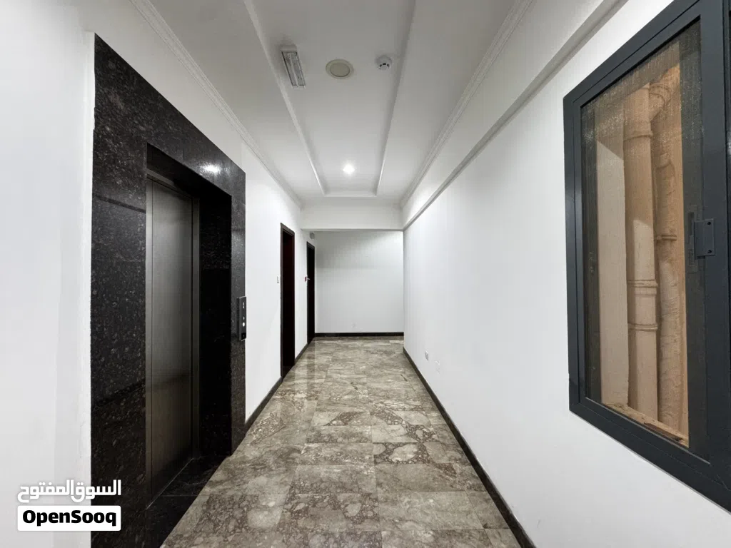100 m2 2 Bedrooms Apartments for Rent in Muscat Al Khuwair