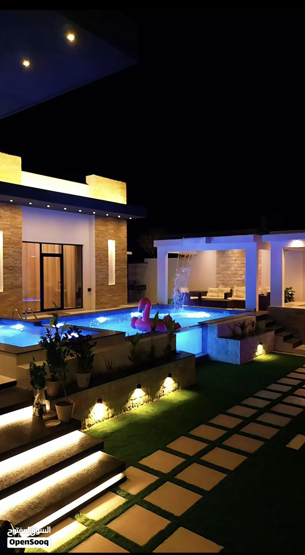 2 Bedrooms Chalet for Rent in Al Batinah Barka