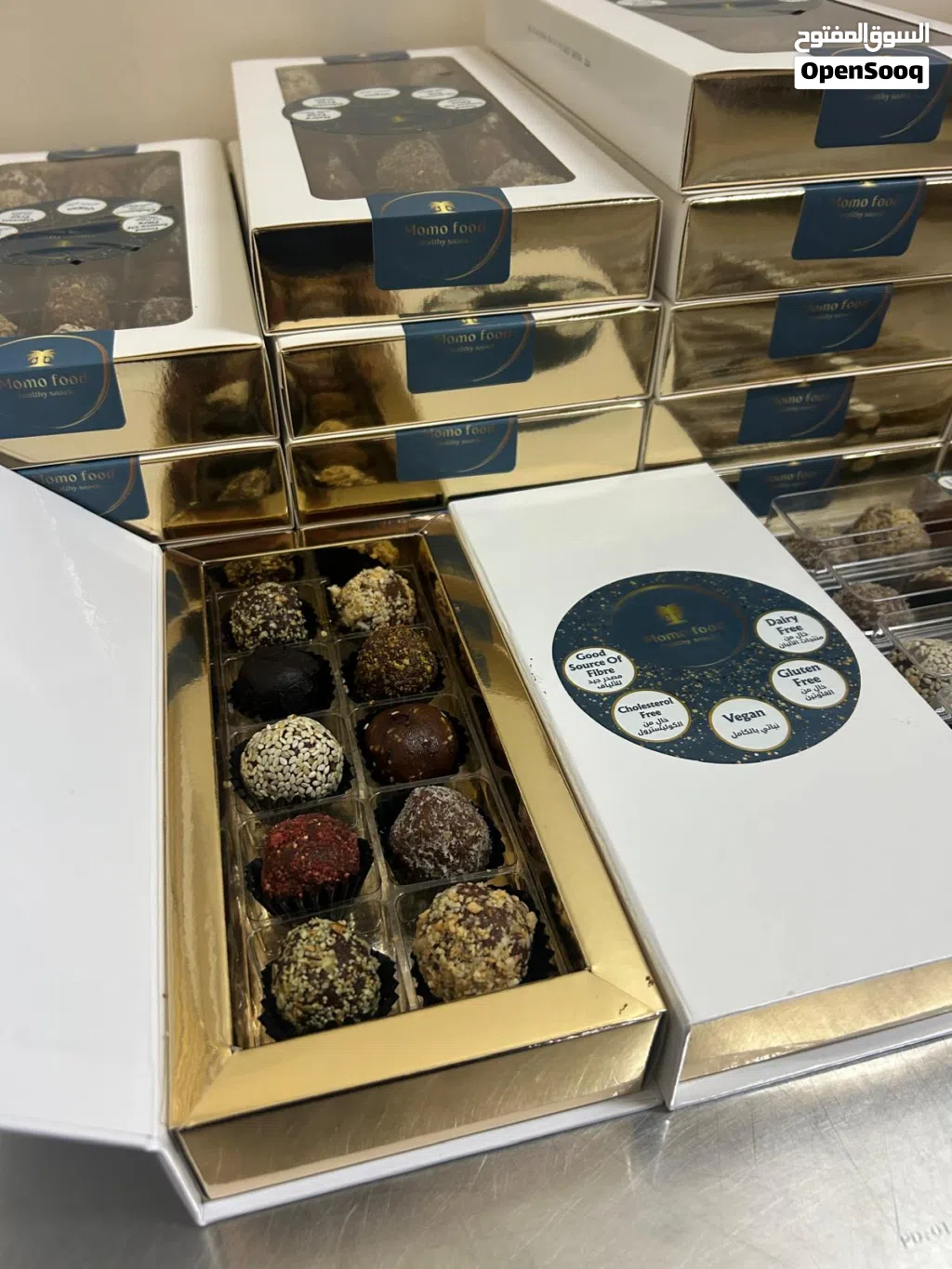 Healthy chocolate date and mixed nut ball Wholesale