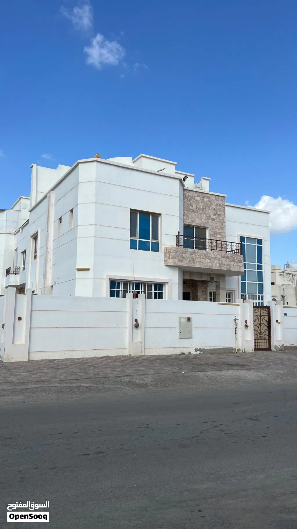 378 m2 More than 6 bedrooms Villa for Sale in Muscat Al Maabilah
