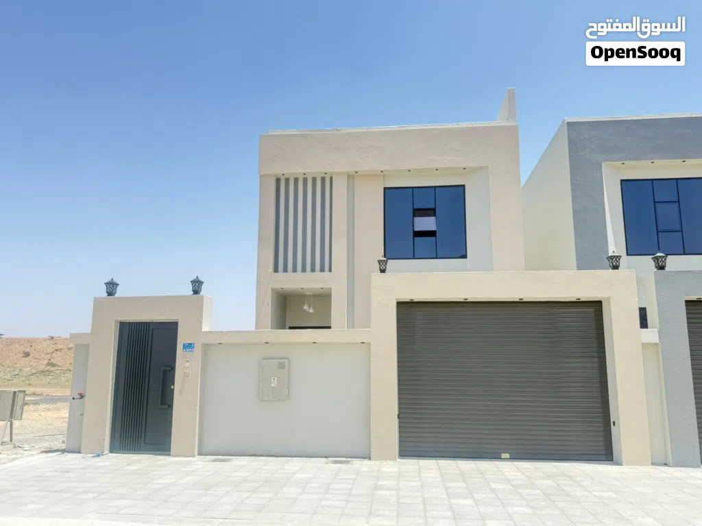 300 m2 4 Bedrooms Villa for Sale in Muscat Amerat
