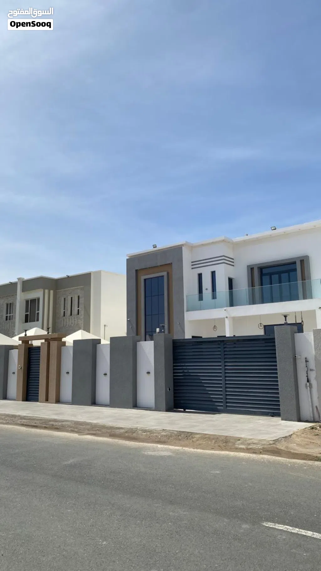 400 m2 More than 6 bedrooms Villa for Sale in Al Batinah Barka