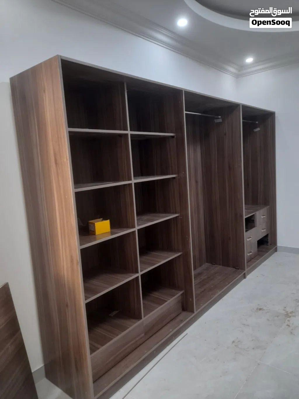 اتصل بنا للحصول على أفضل نجار عمل وصيانة الأثاث وخدمة النقل إلى المنزل