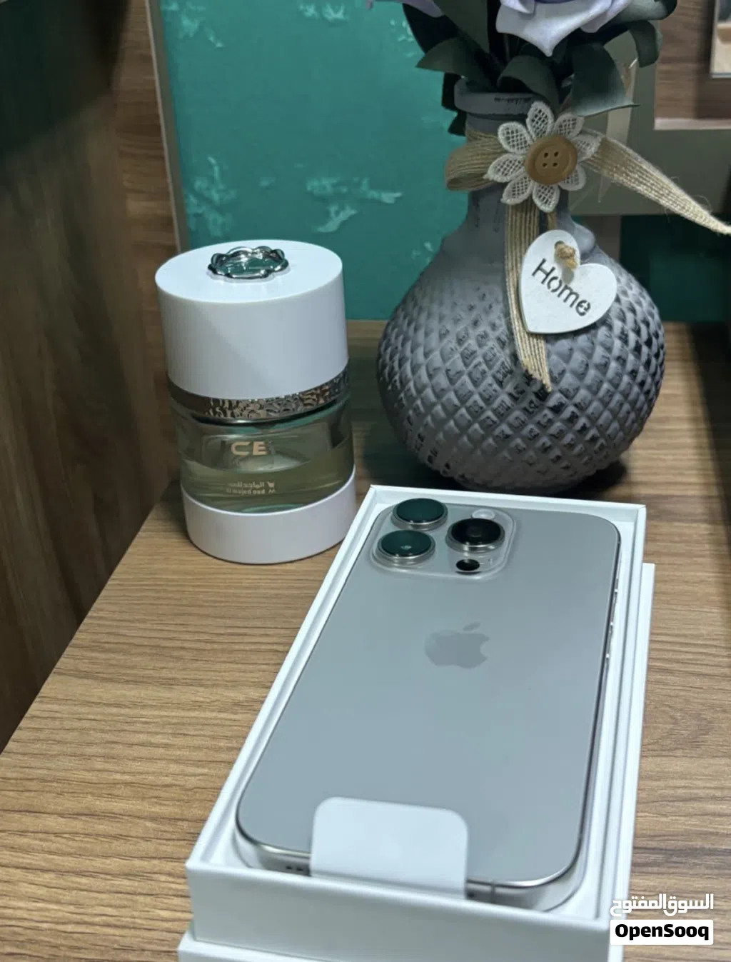 Apple iPhone 16 Pro 256 GB in Al Batinah