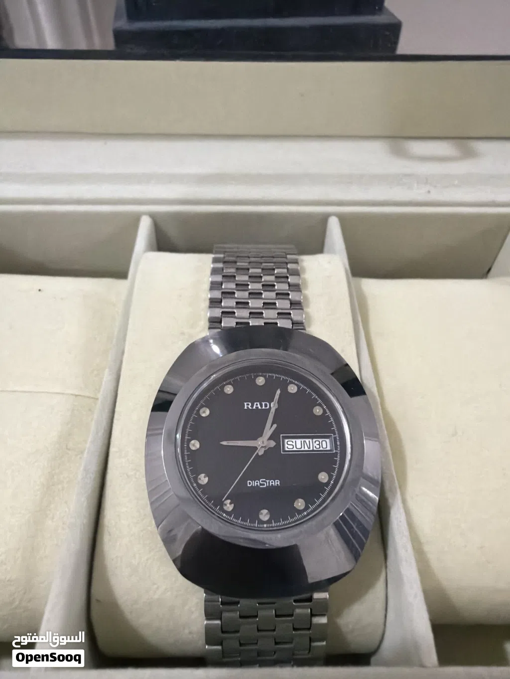 Analog Quartz Rado watches  for sale in Dhofar