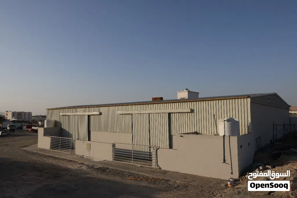 مخزن جديد في المسفاة مساحة الف متر مربع  للايجار New warehouse For Rent in Almesfah