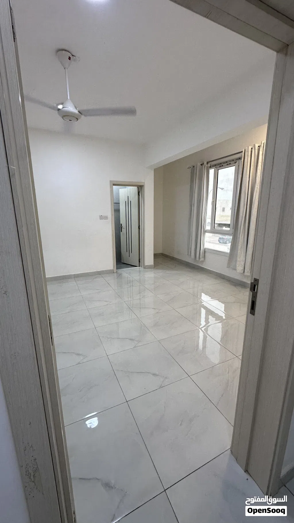 130 m2 3 Bedrooms Apartments for Rent in Muscat Al Khoud