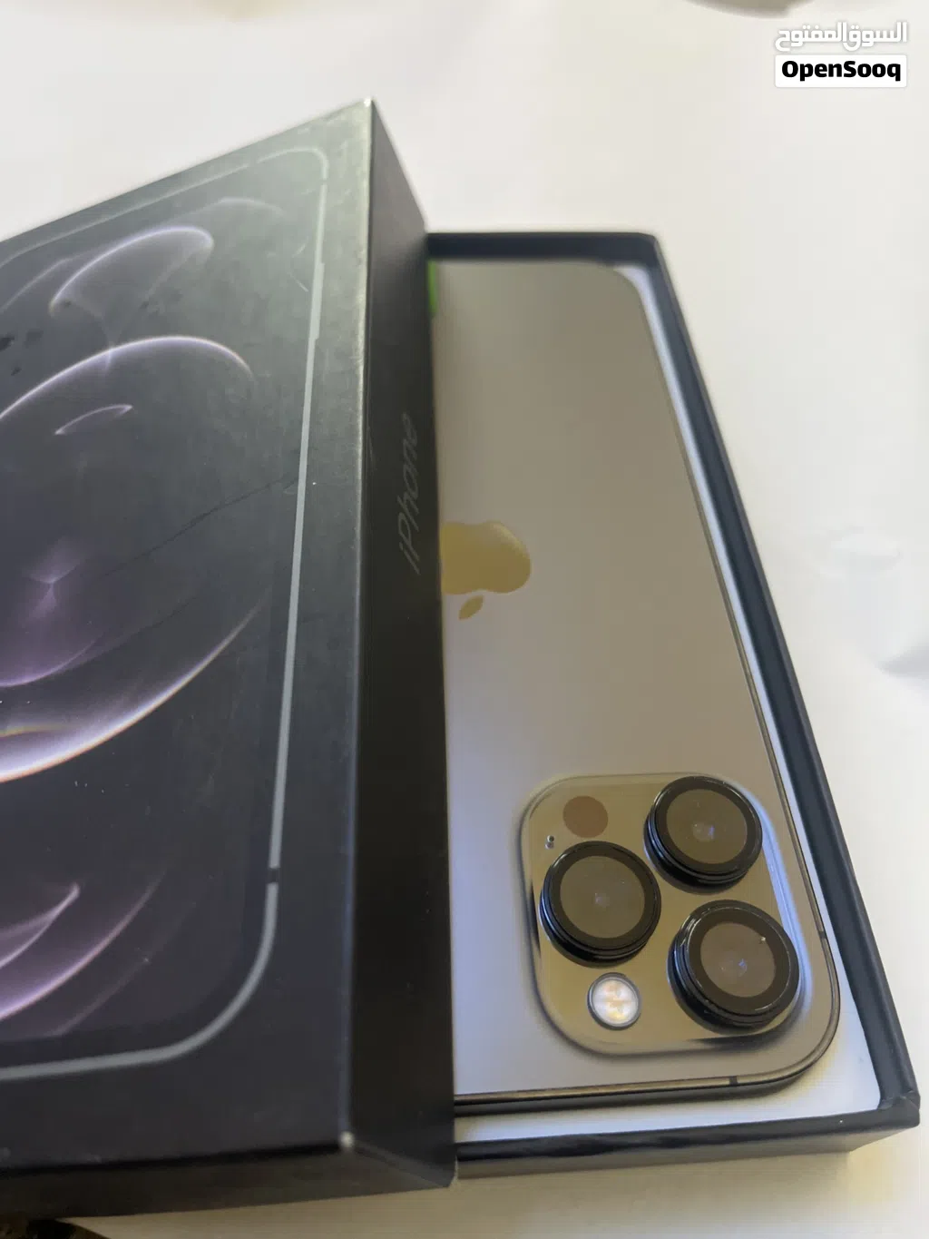 Apple iPhone 12 Pro Max 128 GB in Muscat