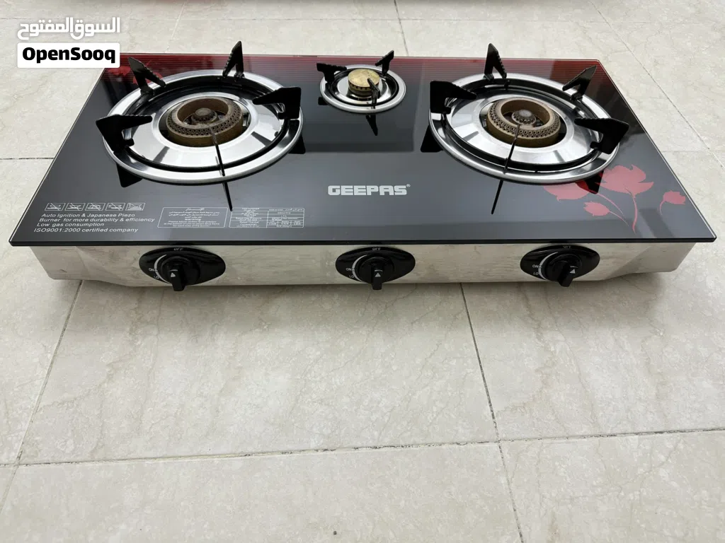 1 week only used 3 burner Geepas Gas stove