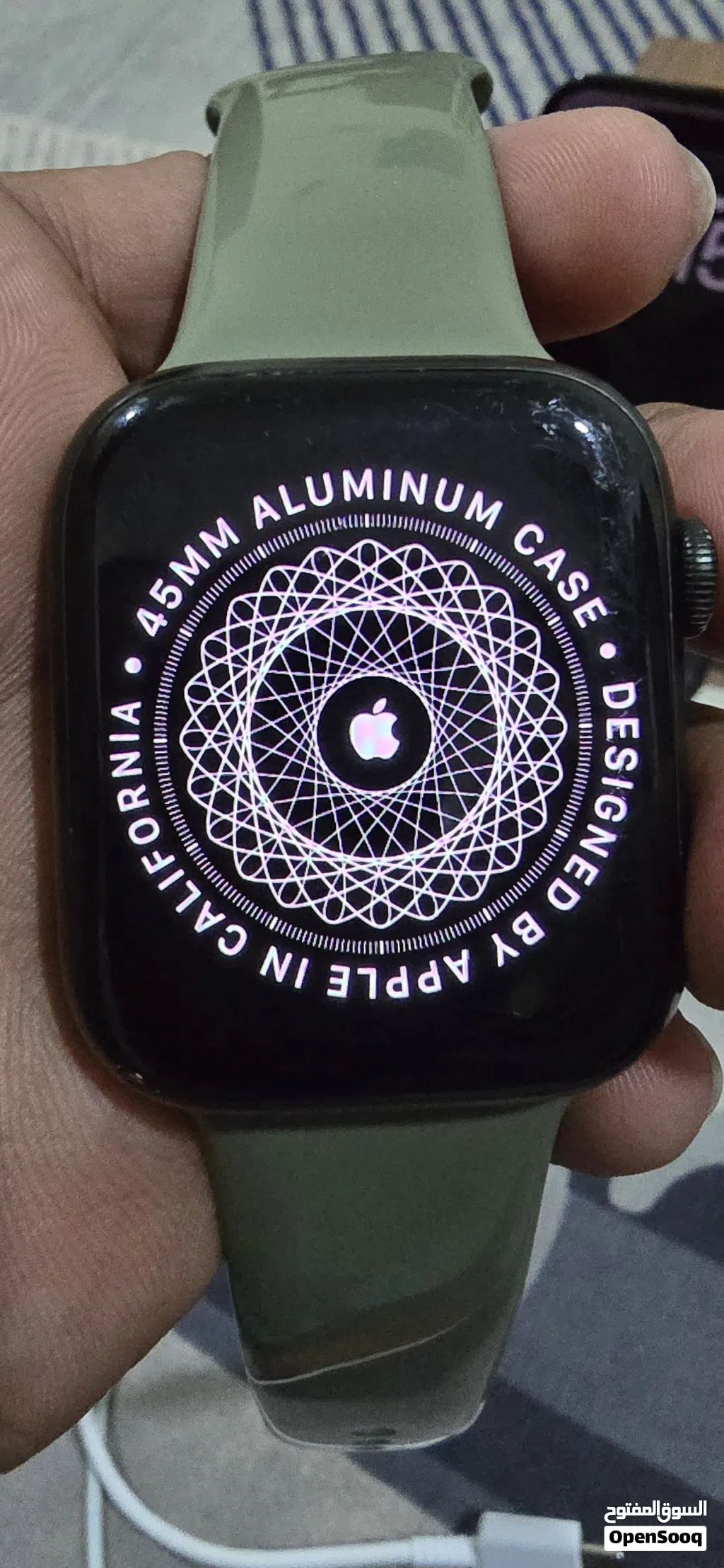 Apple Watch Series 7 - Excellent Condition  Best Price!