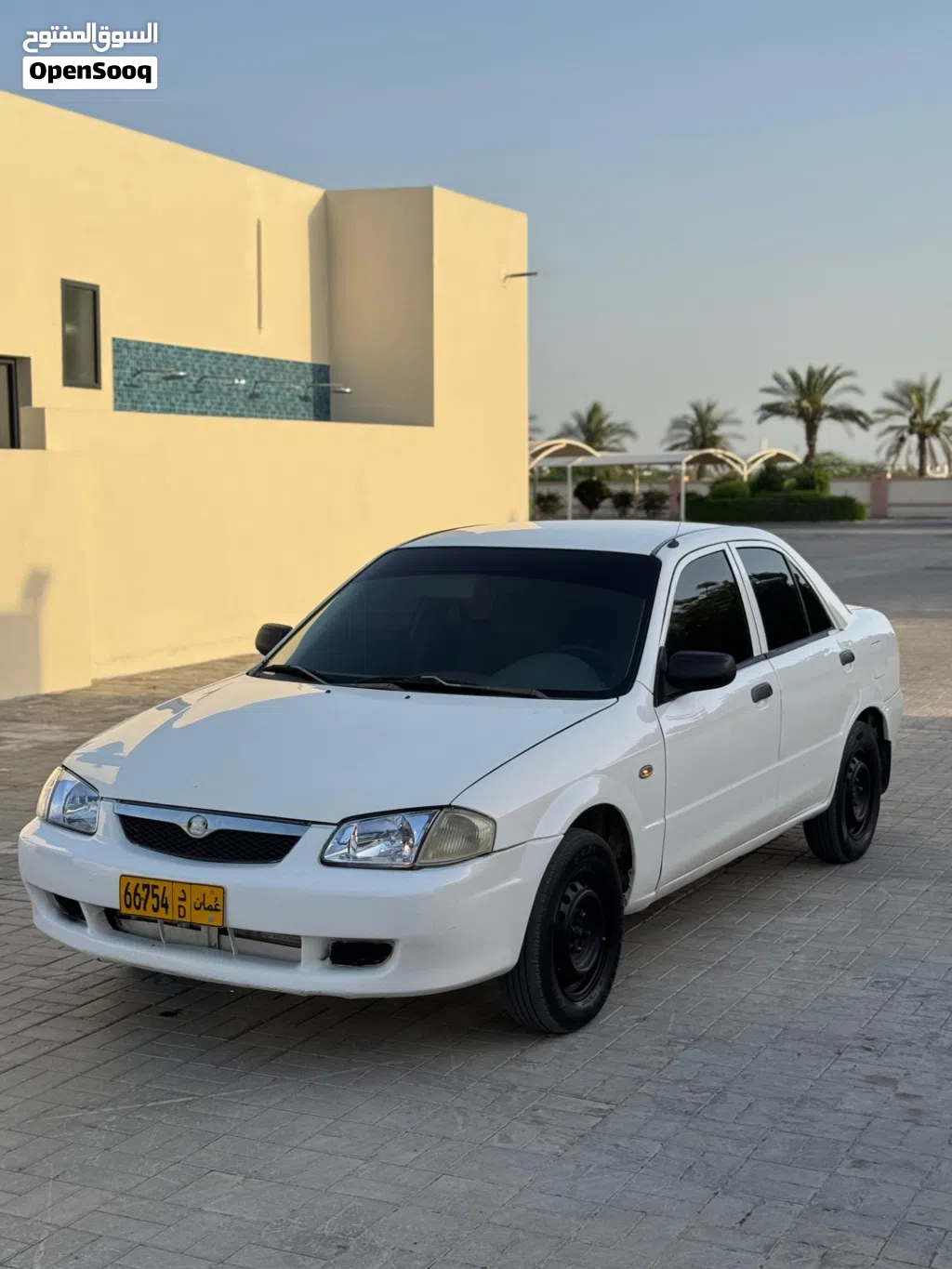 1999 Mazda 323