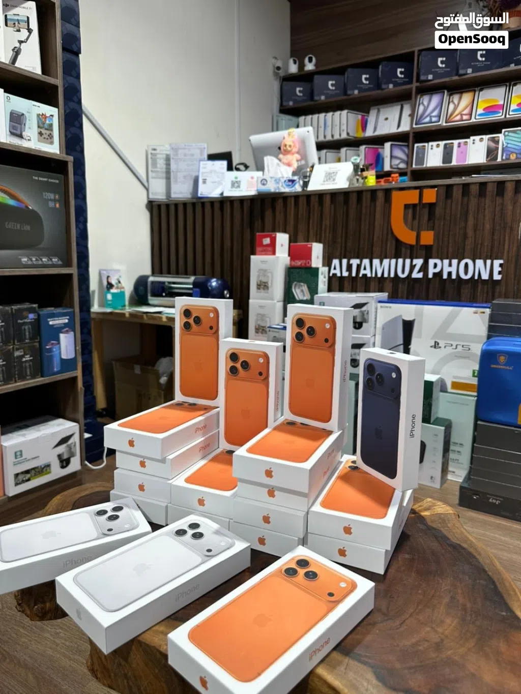 Apple iPhone 17 Pro Max 256 GB in Al Dhahirah