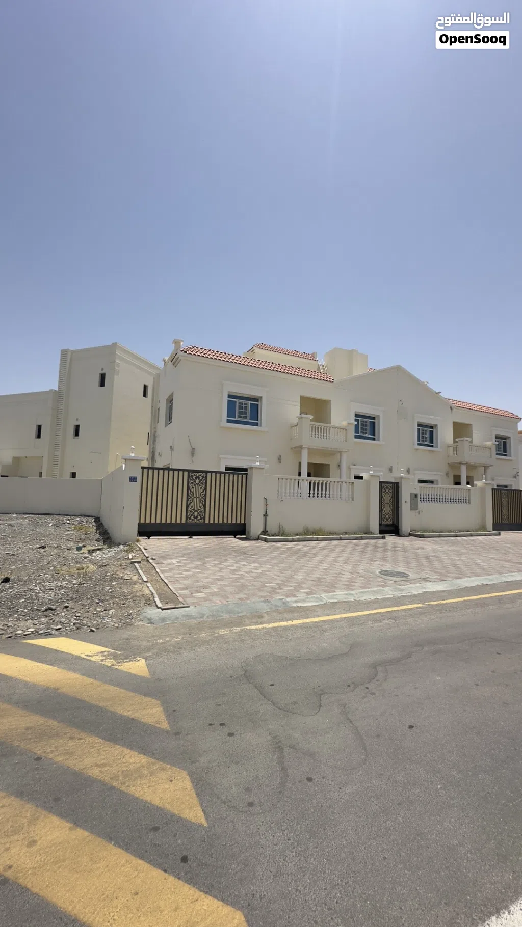 350 m2 5 Bedrooms Villa for Rent in Muscat Al Khoud
