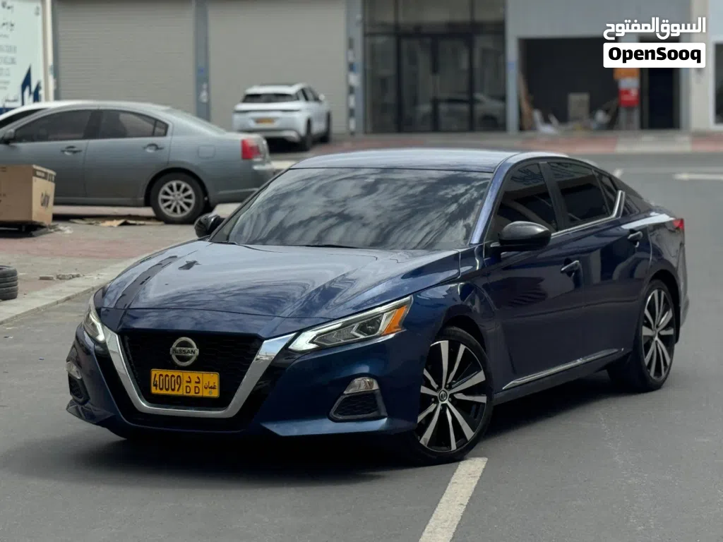 2019 Nissan Altima SR